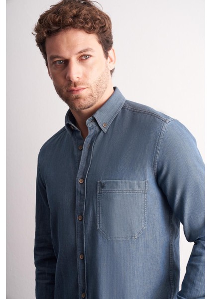 Lacivert - Vizon Uzun Kol Düğmeli Yaka Kendinden Desenli %100 Pamuk Slim Fit Gömlek 1004255199 fırsatları