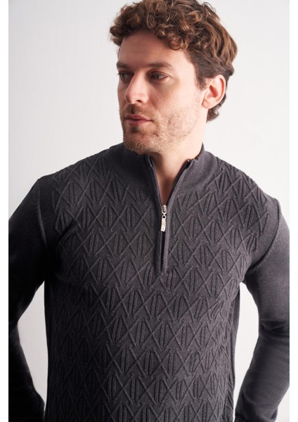 Koyu Antrasit Dik Yaka Uzun Kol Cepsiz Slim Fit Casual Pamuklu Triko Kazak 1012255108 fırsatları