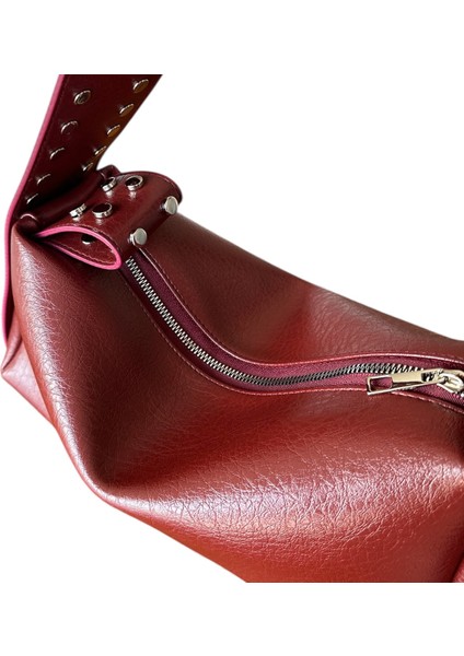 Zımba Detaylı Omuz Çantası Bianca fırsatları