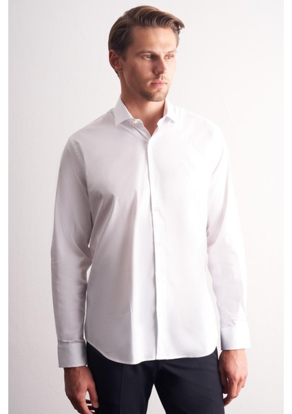 Beyaz Yarım Italyan Yaka Uzun Kol Premium Slim Fit Pamuklu Gömlek 1004255198 modelleri