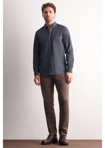 Lacivert - Kahverengi Uzun Kol Düğmeli Yaka Kendinden Desenli %100 Pamuk Slim Fit Gömlek 1004255199 fiyatları