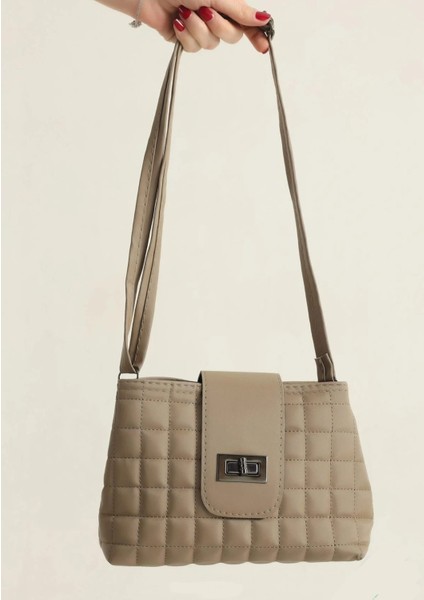 Şık ve Zarif Kilitli Bayan El ve Omuz Çantası fiyatları