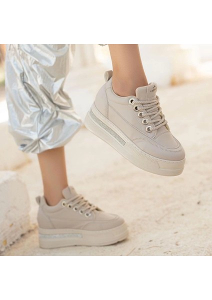 Yzlal Lulu Bej Cilt Bağcıklı Spor Ayakkabı (Numara: 39) modelleri