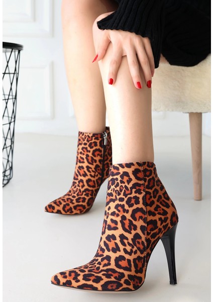 Yzlal Blan Zebra Saten Topuklu Bot (Numara: 40) fiyatları
