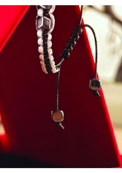 Makrome Örme Bileklik El Yapımı Kişiye Özel Harfli Bileklik Doğal Taş Hematit Bileklik fiyatları