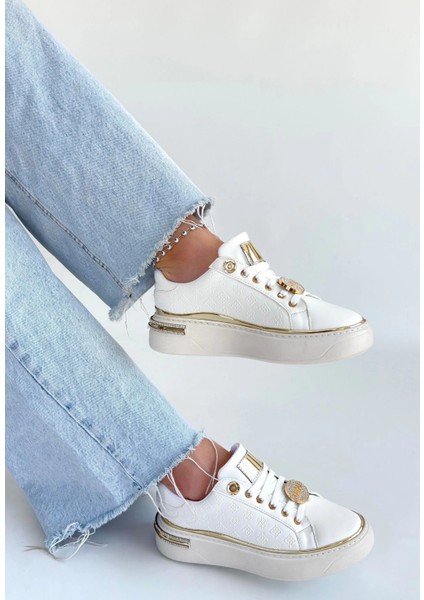 Sptrns Jlar Beyaz Cilt Bağcıklı Spor Ayakkabı (Numara: 37) modelleri