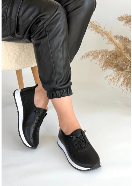 Yzlal Tone Siyah Cilt Bağcıklı Spor Ayakkabı (Numara: 36) fiyatları