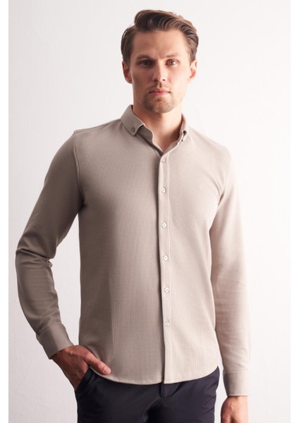 Taş Rengi Uzun Kol Düğmeli Yaka Kendinden Desenli Pamuklu Slim Fit Gömlek 1004255267