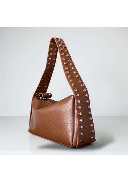 Zımba Detaylı Omuz Çantası Bianca fiyatları