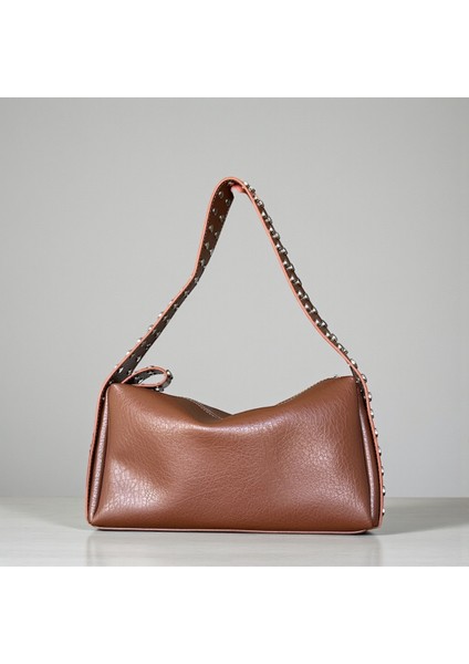 Zımba Detaylı Omuz Çantası Bianca modelleri