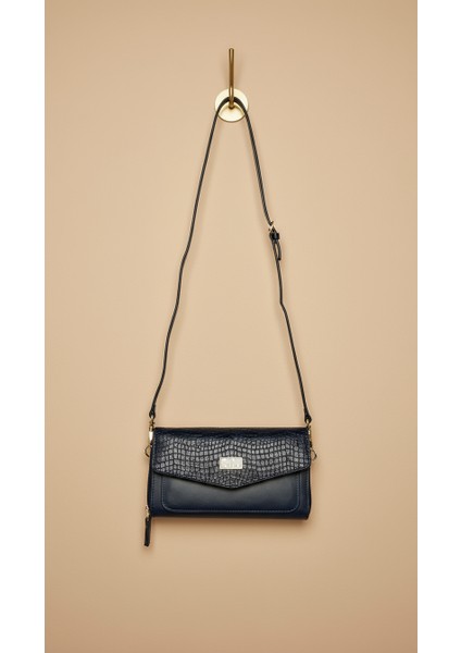 Premium Hakiki Deri Kadın Omuz ve El Çantası | Manyetik Kapaklı Omuz Askılı Çok Bölmeli Şık Tasarım