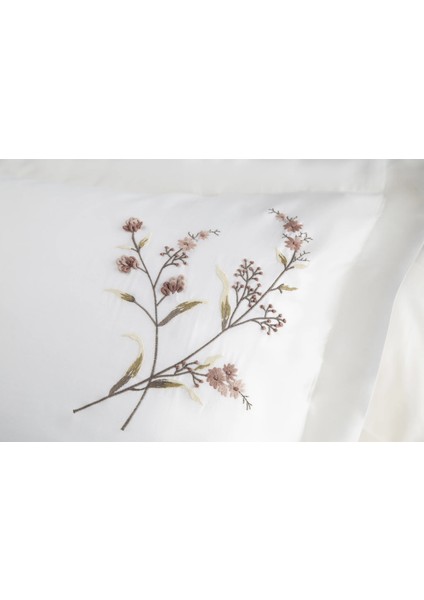 Çift Kişilik Dantela Sementa Nakışlı Pamuk Saten Nevresimtakımı modelleri