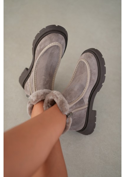 Corine Hakiki Deri Kürk Detaylı Yandan Fermuarlı Kadın Bot- Gri Süet modelleri