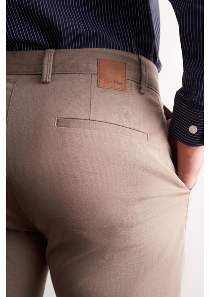 - Koyu Bej Yan Cep Düz Paça Pamuklu Slim Fit Chino Casual Pantolon 1003255165 fırsatları