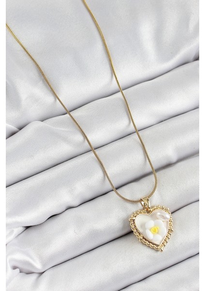 316L Çelik Zincir Beyaz Sanatsal Portre Inci Detaylı Papatya Figürlü Kalp Model Gold Renk Kadın Kolye fiyatları