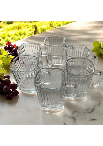 Ad. Köşeli Cam Kupa Çizgili Çok Şık Model fiyatları