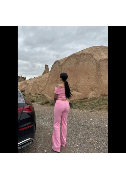 Yzlal Madonna Yaka Bol Paça Pantolonlu Takım Pembe (Beden: S) fiyatları