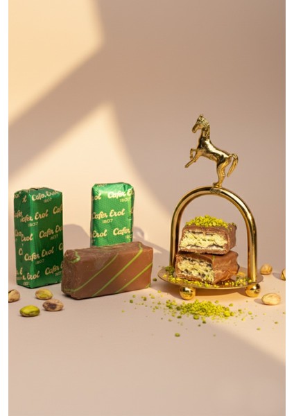 Antep Fıstıklı Gofret Hediyelik Kutulu