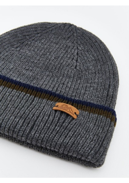 Yeni Sezon Yılbaşı Temalı Erkek Bere ve Eldiven Seti fırsatları