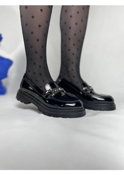 Yzlal KB-ZN103 Kuback Kömür Rugan Günlük Kadın Babet (Numara: 37)