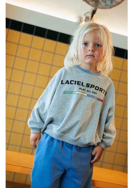 Unisex Çocuk Pamuklu Gri Spor Baskılı Sweatshirt – Rahat Kalıp, Yumuşak Doku