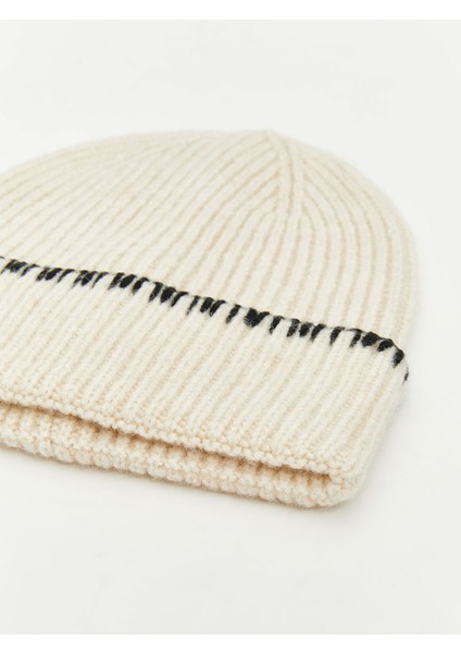 Yeni Sezon Basic Kadın Bere modelleri