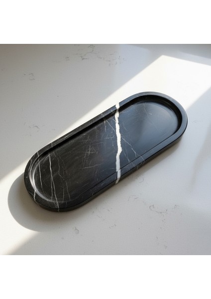 Siyah Mermer Dekoratif Tepsi – El Yapımı Doğal Taş Sunumluk ve Modern Ev Aksesuarı