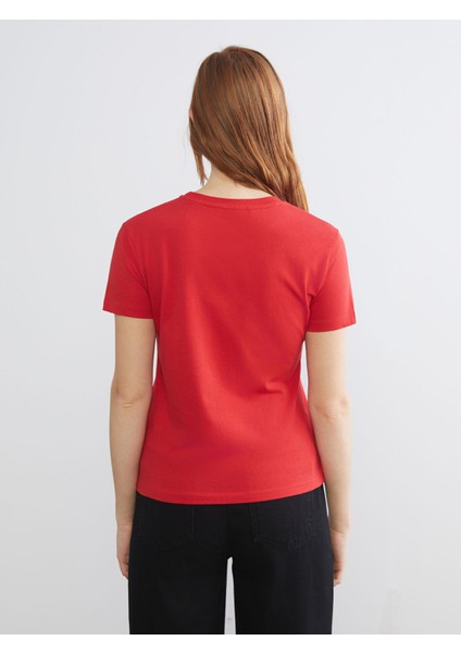 Yeni Sezon Bisiklet Yaka Atatürk Temalı Kadın Tişört fırsatları