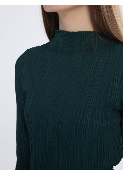 Yeni Sezon Dik Yaka Dokulu Kadın Body modelleri