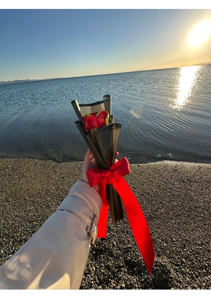 Tekli Taraftar Solmayan Gül Buketi-Galatasaray fırsatları