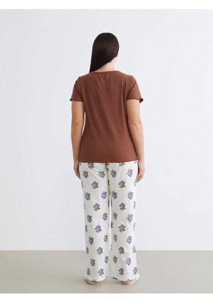 Yeni Sezon Kısa Kollu Desenli Kadın Pijama Takımı fırsatları