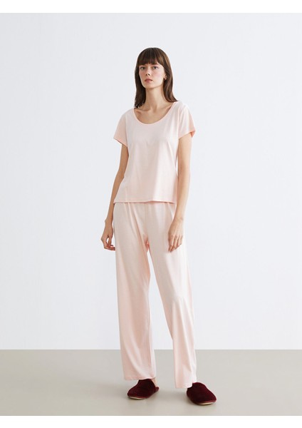 Yeni Sezon U Yaka Modal Karışımlı Kadın Pijama Takımı