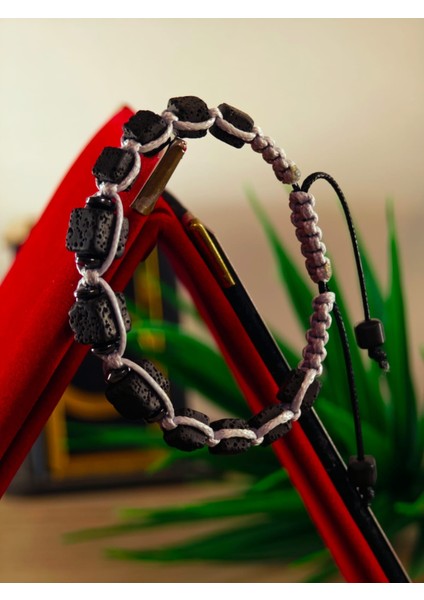 Makrome Bileklik El Yapımı Saf Doğaltaş Özel Yapım Hematit Taşı, Lav Taşı, Akik Taşı, Amatis Taşı fırsatları