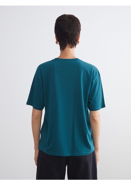 Yeni Sezon Bisiklet Yaka Baskılı Oversize Kadın Tişört fırsatları