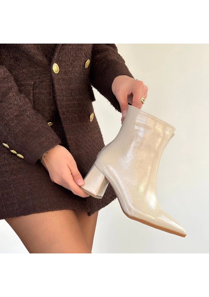 Yzlal Mosy Bej Rugan Topuklu Bot (Numara: 38) fırsatları