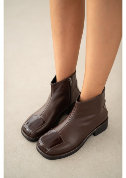 Aureine Hakiki Deri Yandan Fermuarlı Küt Burun Kadın Bot- Kahverengi