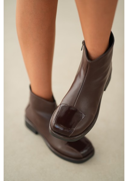 Aureine Hakiki Deri Yandan Fermuarlı Küt Burun Kadın Bot- Kahverengi indirimleri