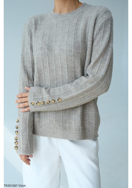 Kollardan Düğmeli Kazak