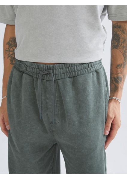 Yeni Sezon Beli Lastikli Kadın Şort modelleri