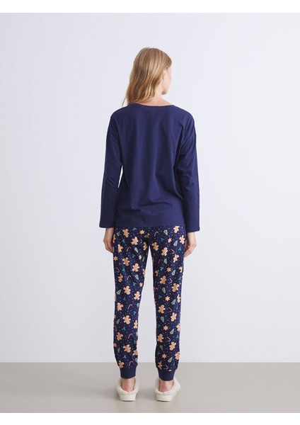 Yeni Sezon Kurabiye Adam Baskılı Kadın Pijama Takımı fırsatları