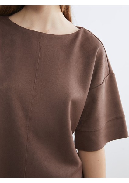 Yeni Sezon Bisiklet Yaka Kadın Süet Tişört modelleri