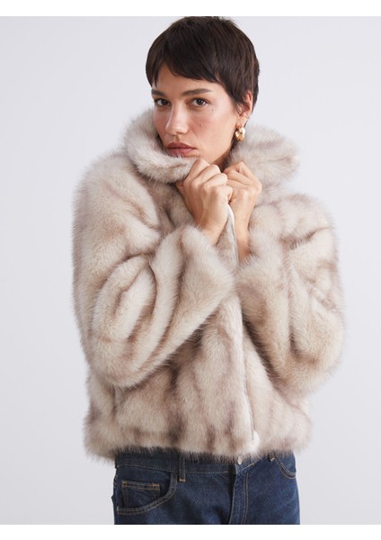 Yeni Sezon Dik Yaka Kadın Kürk Mont