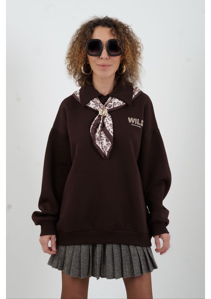 Kahve Fularlı Baskılı Polo Yaka Sweatshirt modelleri