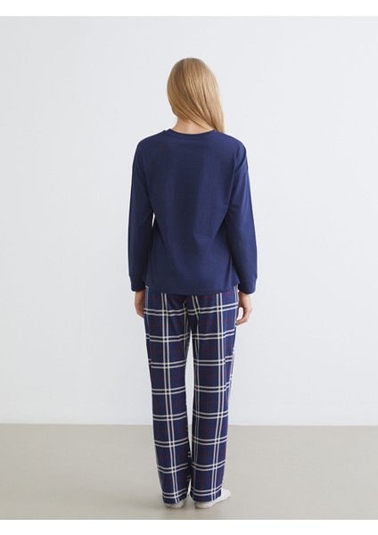 Yeni Sezon Ayı Teddy Baskılı Kadın Pijama Takımı fırsatları