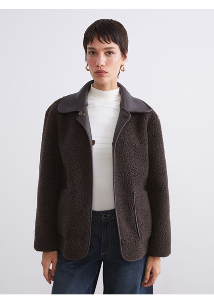 Yeni Sezon Pelüş Gömlek Yaka Kadın Deri Görünümlü Mont modelleri