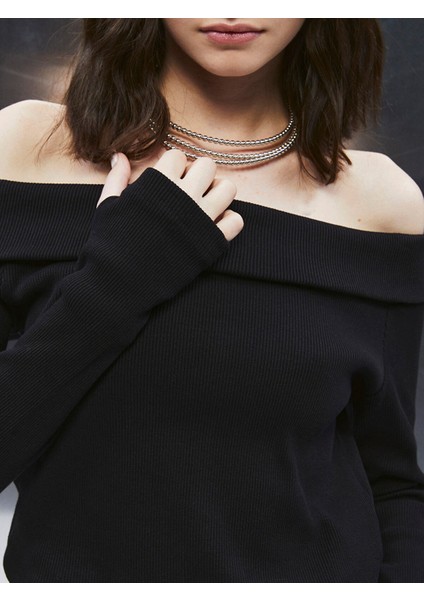 Yeni Sezon Kayık Yaka Genç Kız Tişört fırsatları