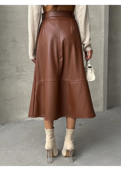 Bir Beden Küçük Alınız - Kahvrengi Suni Deri Midi Etek fırsatları