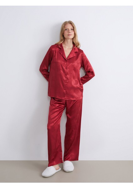 Yeni Sezon Gömlek Yaka Desenli Saten Kadın Pijama Takımı