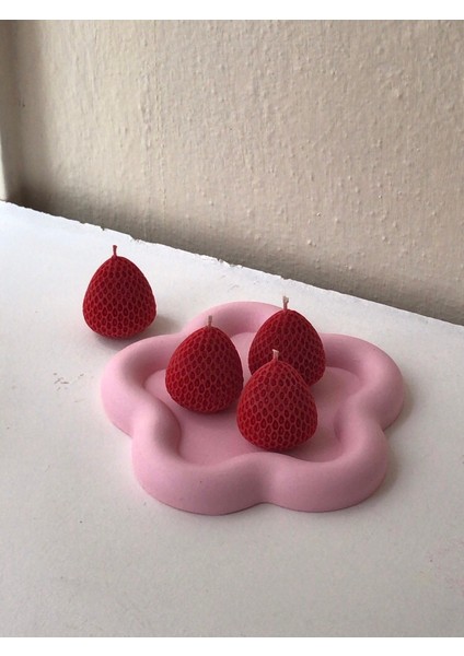3'lü Dekoratif Çilek Soya Mumu fırsatları