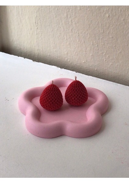 3'lü Dekoratif Çilek Soya Mumu